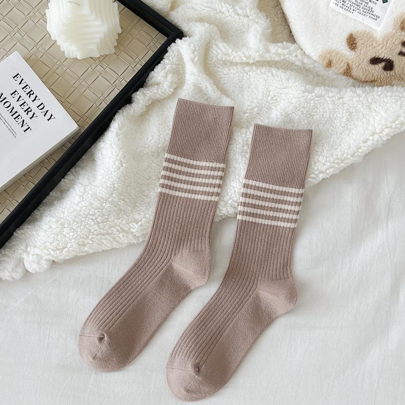 

Осенне-зимние кашемировые носки для женщин в полоску, универсальный школьный стиль, махровые носки, утолщенные женские носки, длинные носки 1 pair хаки