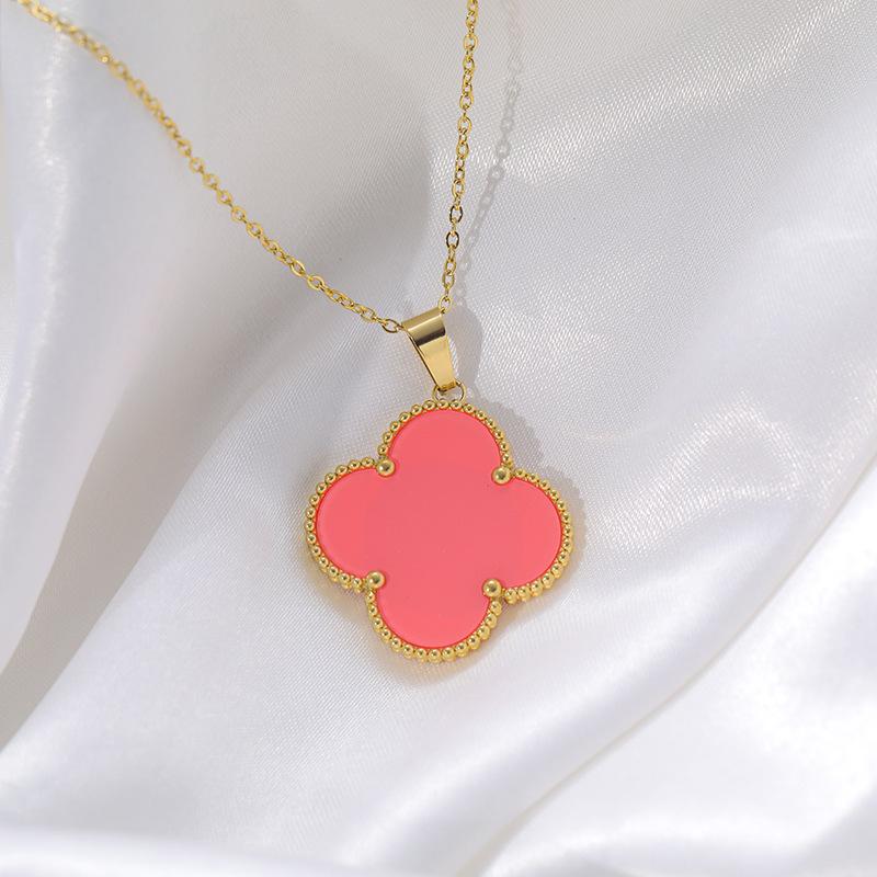 

Новая Мода Крупные Цветы Двусторонняя Четырехлистный Клевер Титановая Сталь Натуральный Перламутр Модный Темперамент Легкая Роскошь Ожерелье на Ключицу