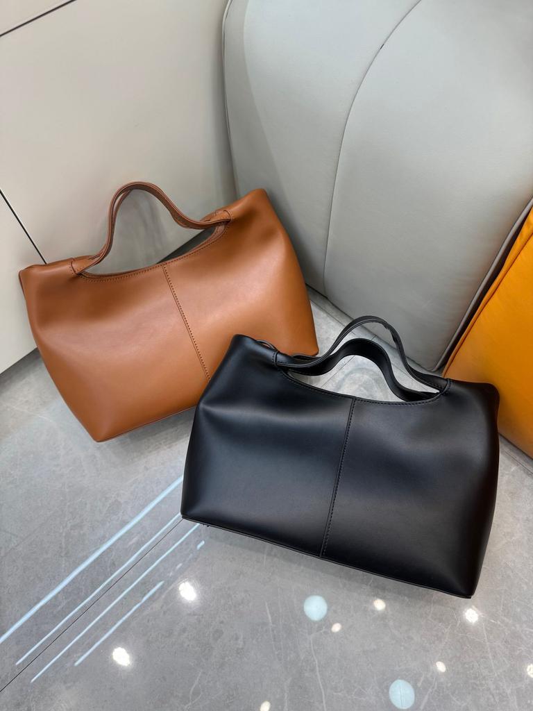 2025 Cross-border First-layer Cowhide Retro Large-capacity Magnetic Tote Bag Handbag Commuter Versatile Messenger Bag Bag Woman
