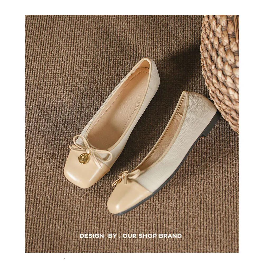 

Туфли Doudou, осенняя корейская версия, новые туфли для бабушек с квадратной головкой и плоской подошвой на мягкой подошве, маленькие одинарные туфли с ароматным бантом и одинаковым цветом 40