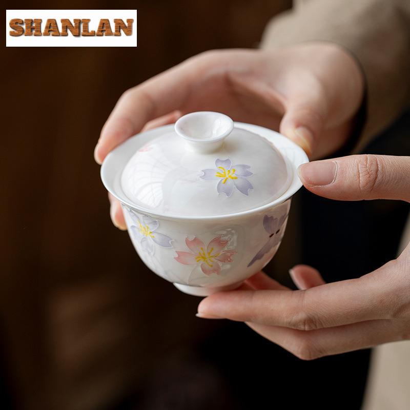 100ml Hand-painted Cherry Weaving Butterfly Gaiwan Vintage Tea Tureen Tea Bowl With Lid Kit Tea Maker Cover Bowl Cha Ornaments