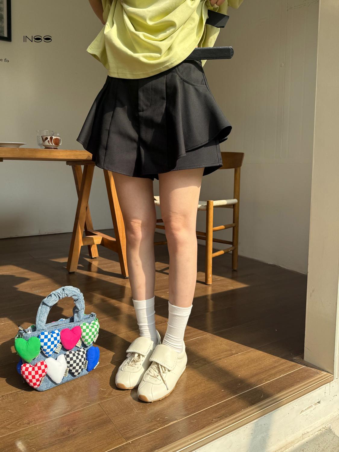 INSS 2026 Korean Style Women s Black Skirt Shorts with Thirteen-Line Design Large