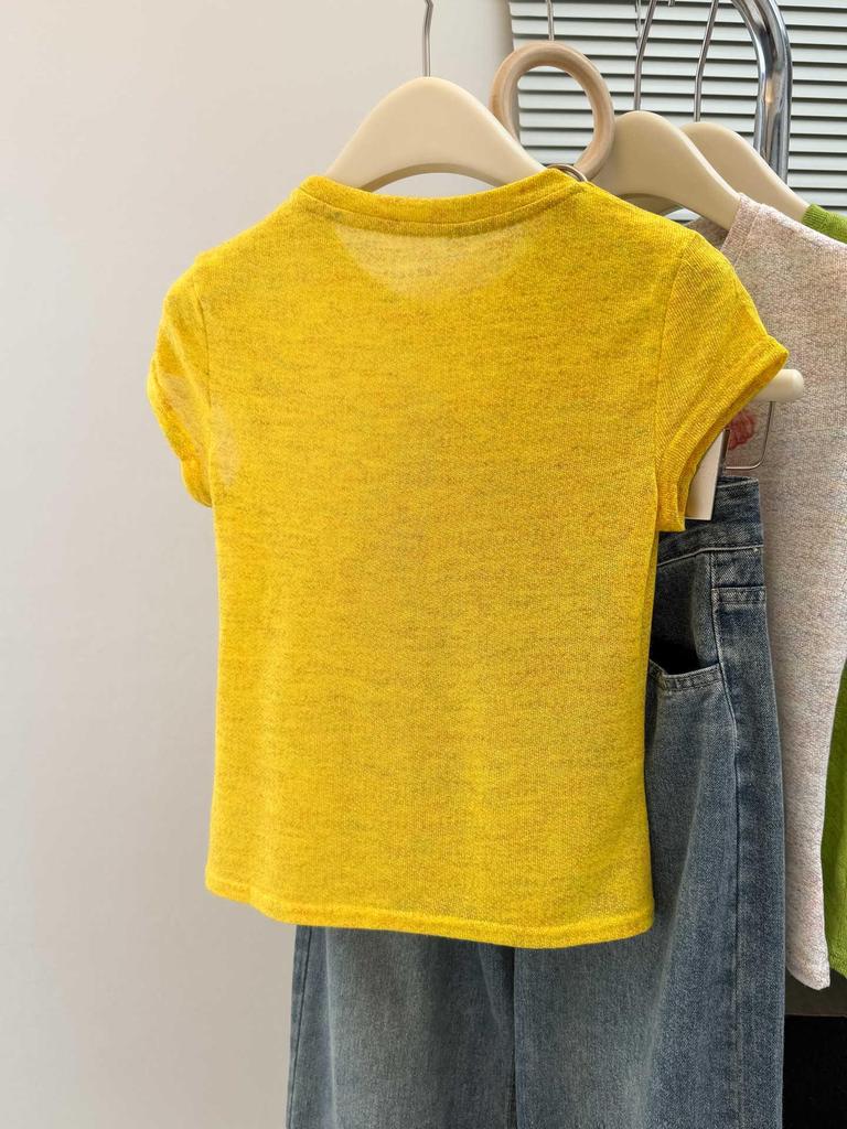 Women's 2025 Summer Slimming Printed Round Neck T-Shirt with Straight Shoulder Design and Short Sleeves