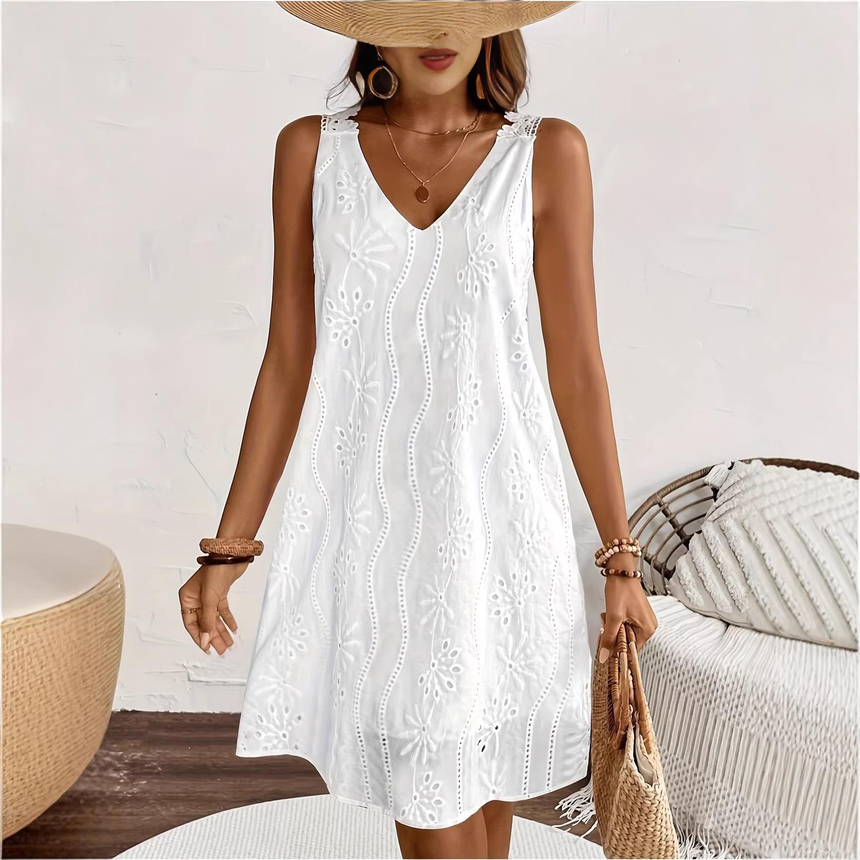 

European Style Lace V-Neck Sleeveless White Backless Dress for Summer Beach Vacation 2026 XL