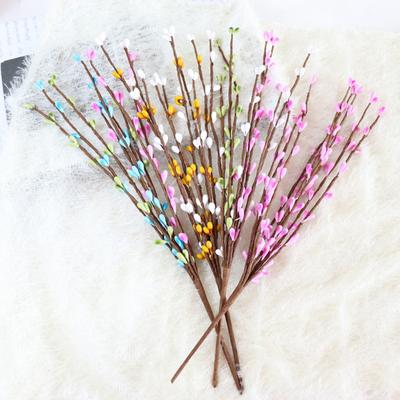 Künstliche Oster-Ranke mit Beeren Dekorative Frühlings-Blumenstiele Oster-Zweigäste für Blumenarrangements Tischdekoration