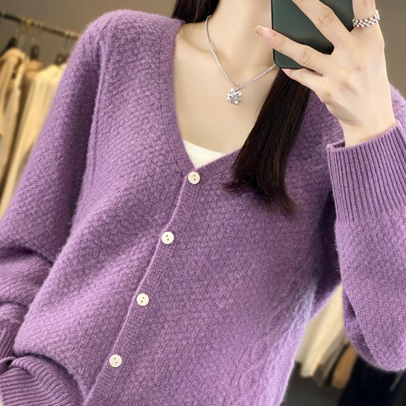 V-neck Wool Cardigan for Women In Autumn and Winter New Cashmere Knitted Sweater Temperament Versatile Ultra-fine Wool Jacket