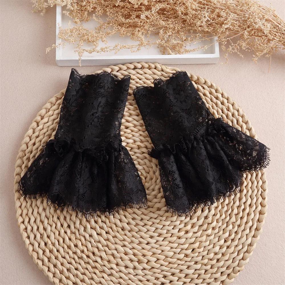 Fashion White Detachable Cuffs for Women Lace Fake Sleeve Cuffs Floral Pleated Embroidery Flare False Cuffs Extension Wristband