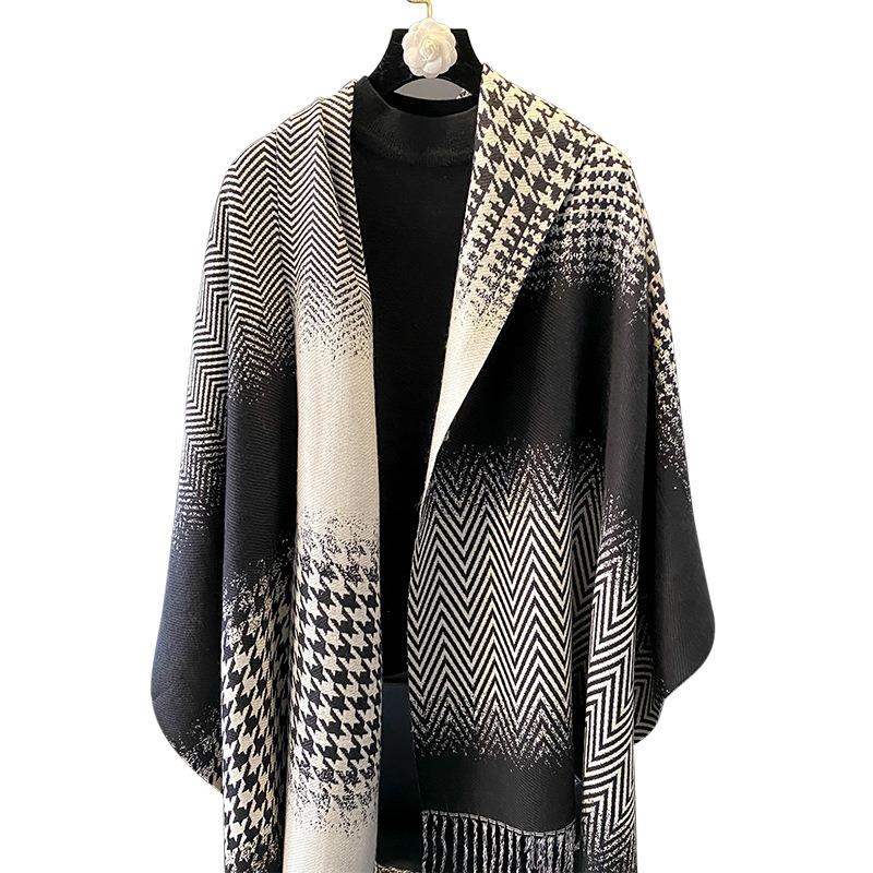 Black and white gradual change scarf women's autumn and winter new cold imitation cashmere versatile warm scarf shawl