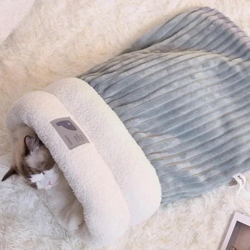 Winter Warm Cat Sleeping Bag Soft Pet Bed Kitty and Puppy House Soft Plush Semi Enclosed Windproof Cat Nest Pet Supplies