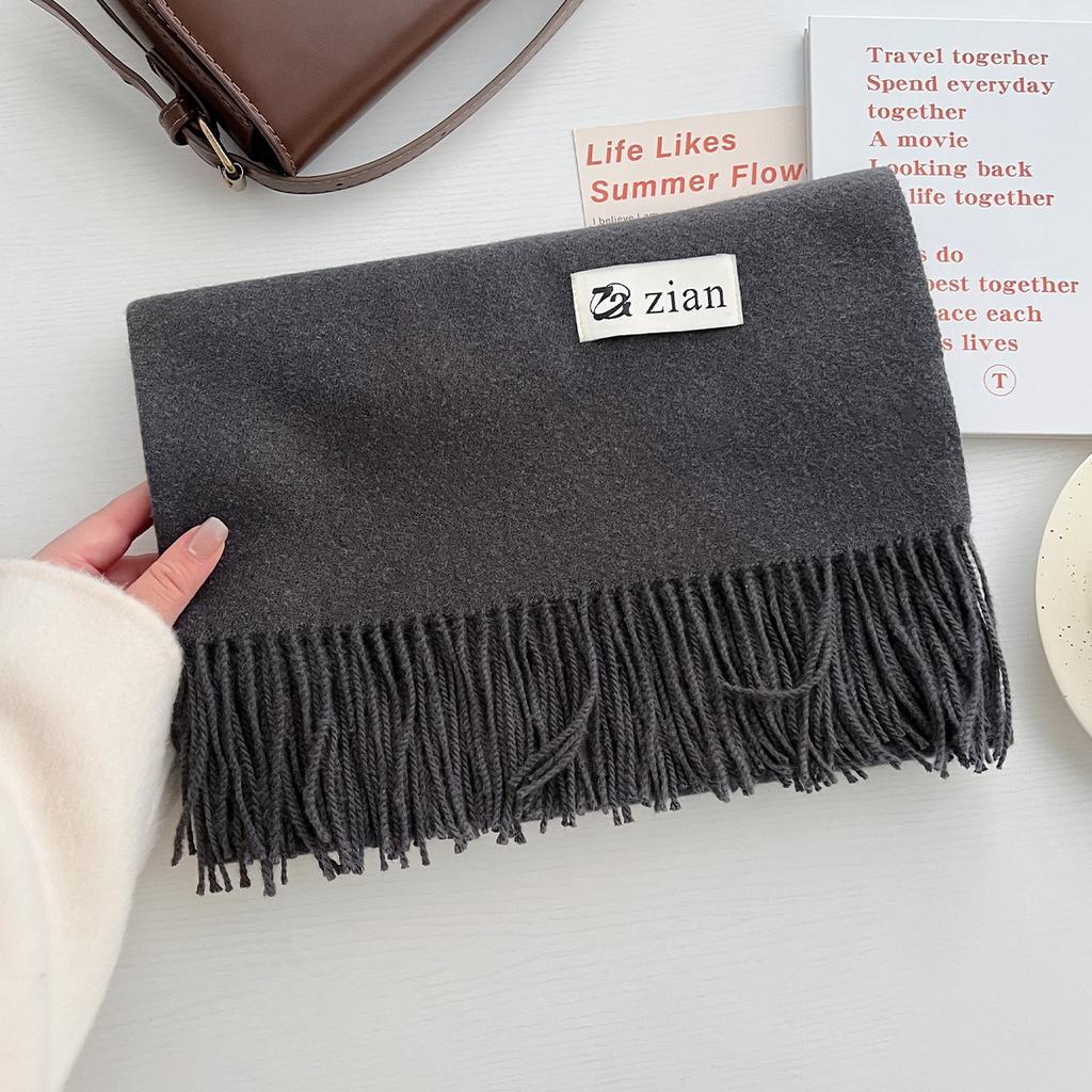 New casual versatile simple solid color warm scarf gentle Japanese and Korean version fashion atmosphere fringed shawl