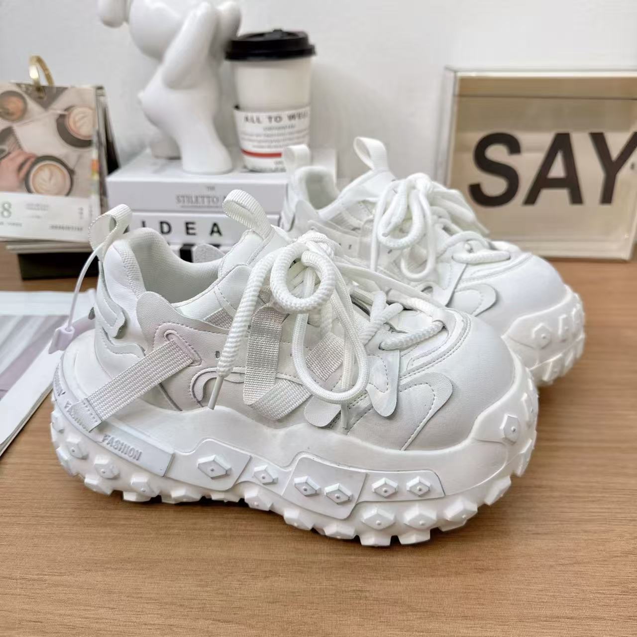 Breathable Cute Thick-soled Shoes Mesh Womens Chunky Sneakers Casual Comfort Lightweight Platform Tennis Female Footwear 35