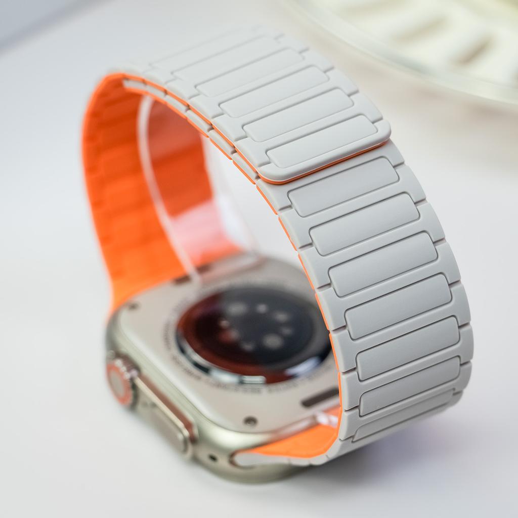 Silicone Strap for Apple Watch Band 49mm 46mm 42mm 45mm 44mm 41 40mm Bracelet iWatch Series 11 10 9 8 7 6 5 4 SE Ultra 3 2 49MM