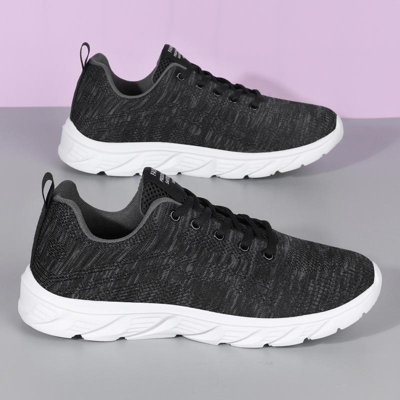 Men s Plus Size Flyknit Breathable Casual Running Shoes - Spring/Autumn 39