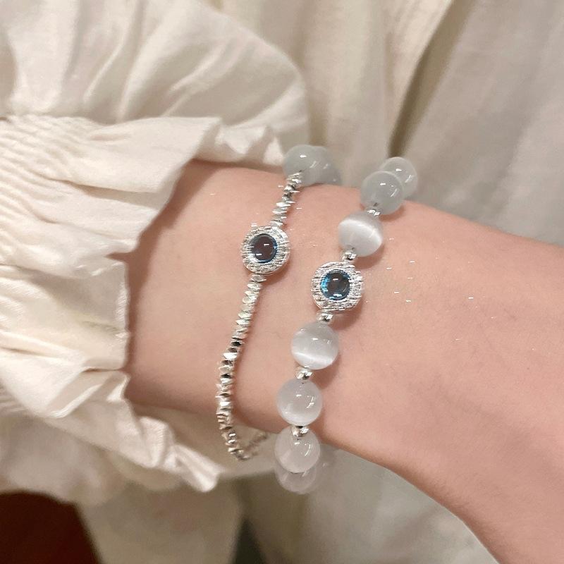 Vintage White Imitation Pearl Bracelet for Women Luxury Blue Crystal Zircon Round Bead Bracelet Wedding Jewelry Gifts