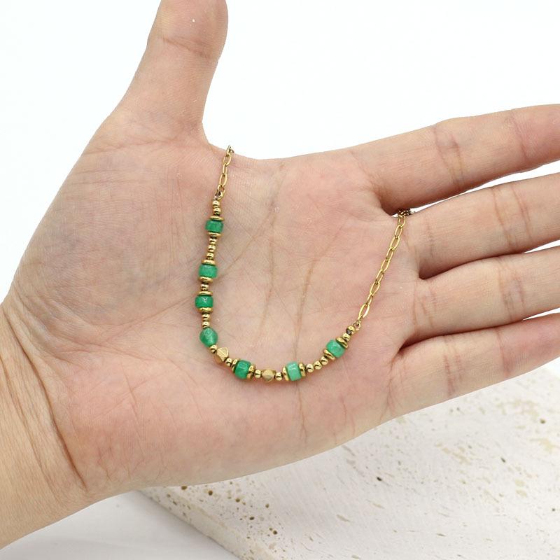 Women's Fresh Natural Stone Bead Bracelet - Color-Preserving Stainless Steel Jewelry