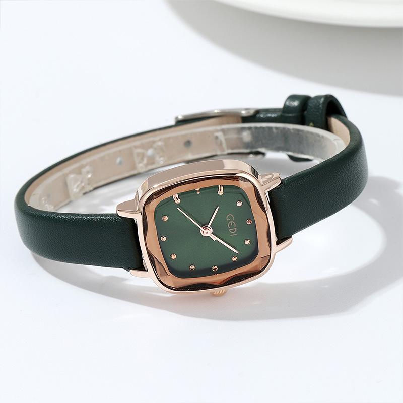 Retro Small Square Dial Student Watch Women'S Simple Style Small Dial Belt Watch Quartz Watch