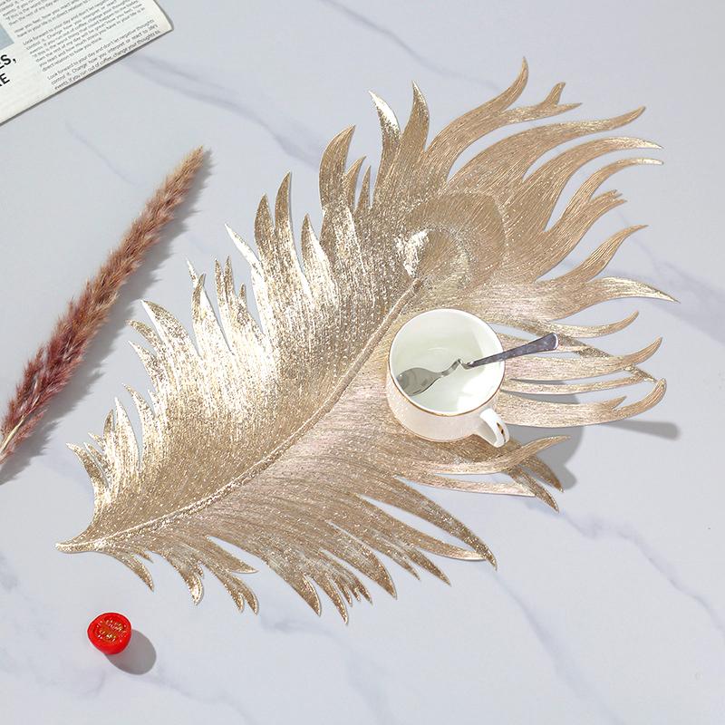 1PC Daily Decoration Light Luxury Table Mats Home Imitation Feather Texture Pattern Retro Insulation Dining Table Mat Hotel