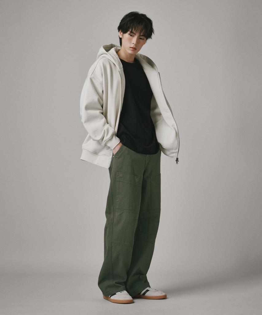 Beodeonteu Curved Cut Multi-Dart Wide Twill Pants [Khaki]