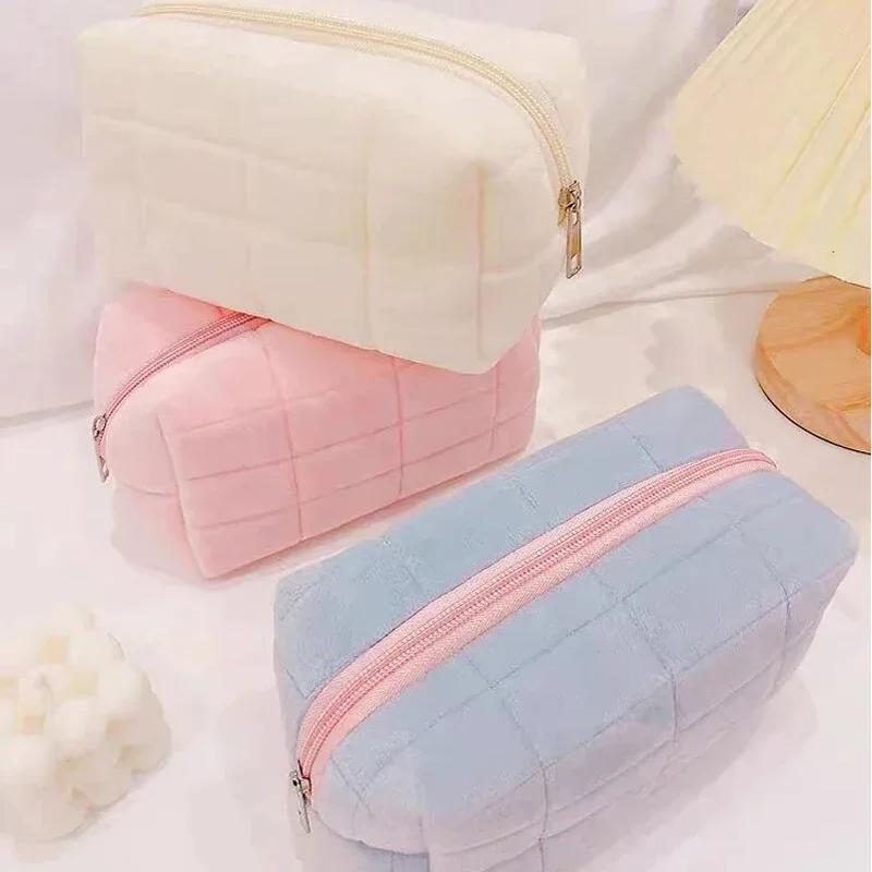 Large Solid Fur Cosmetic Storage Bag Women's Zipper Makeup Organizer Travel Toiletry Pencil Case Handbag Stationery