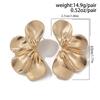 IngeSight.Z Mode Goldfarbe Blütenblatt Ohrringe für Damen Ästhetisches Design Asymmetrische Metall Stecker Ohrringe Damen Schmuck Geschenk
