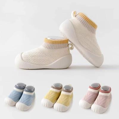 Girls' And Boys' Breathable Learning Walk Shoes For Autumn/Winter Children's Soft Bottom Anti-Slip Floor Socks And Shoes