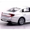 Welly Hyundai Sonata DN8 Diecast Model Car - White