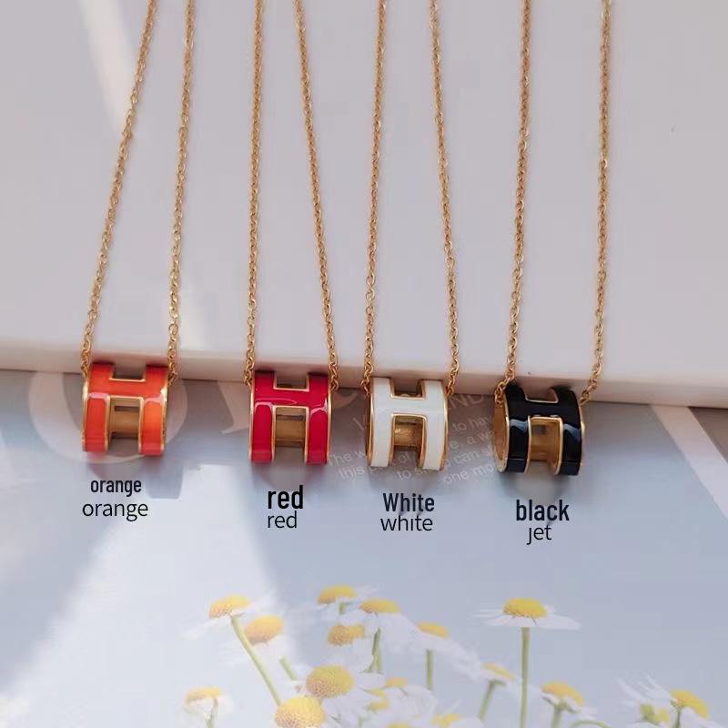 Women's Titanium Steel H Letter Necklace - Elegant Fashion Design Clavicle Chain