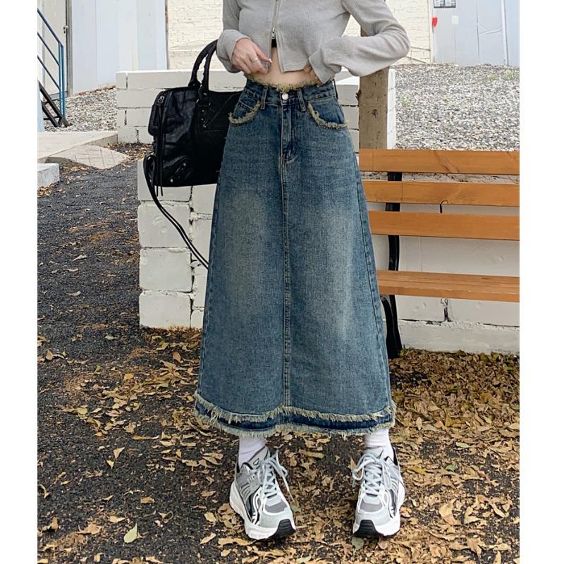 

Women s High-Waisted Retro Frayed Denim A-Line Midi Skirt Small