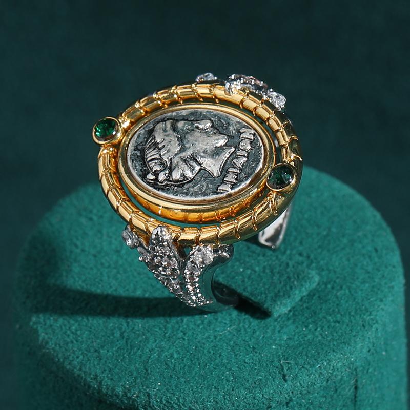 

Vintage Gold Color Oval Relief Beauty Head Shape Rings French Craftsmanship Gold Color New in 2024 Retro Woman Antique Jewelry