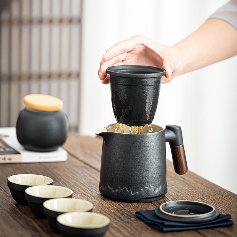 Portable travel tea set, small set, portable outdoor camping, express customer cup, one pot, four cups, teapot business gift.