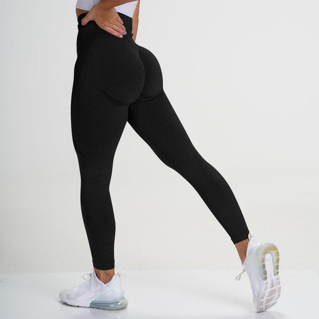 Fashion Casual Comfort Versatile Summer Seamless Knitted Crescent Buttocks Moisture Wicking Sexy Yoga Pants
