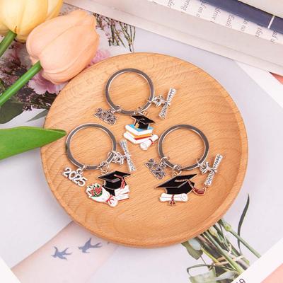 6pcs Class of 2025 Graduation Keychains Doctoral Hat Congrats Grad Design Alloy Key Ring Graduation Season Ceremony Ideal Gift