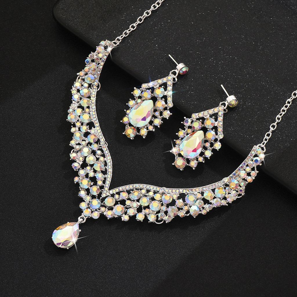 2026 Bridal Necklace Earrings Set Big Water Drop Wedding Dress Banquet Dress Accessories Matching