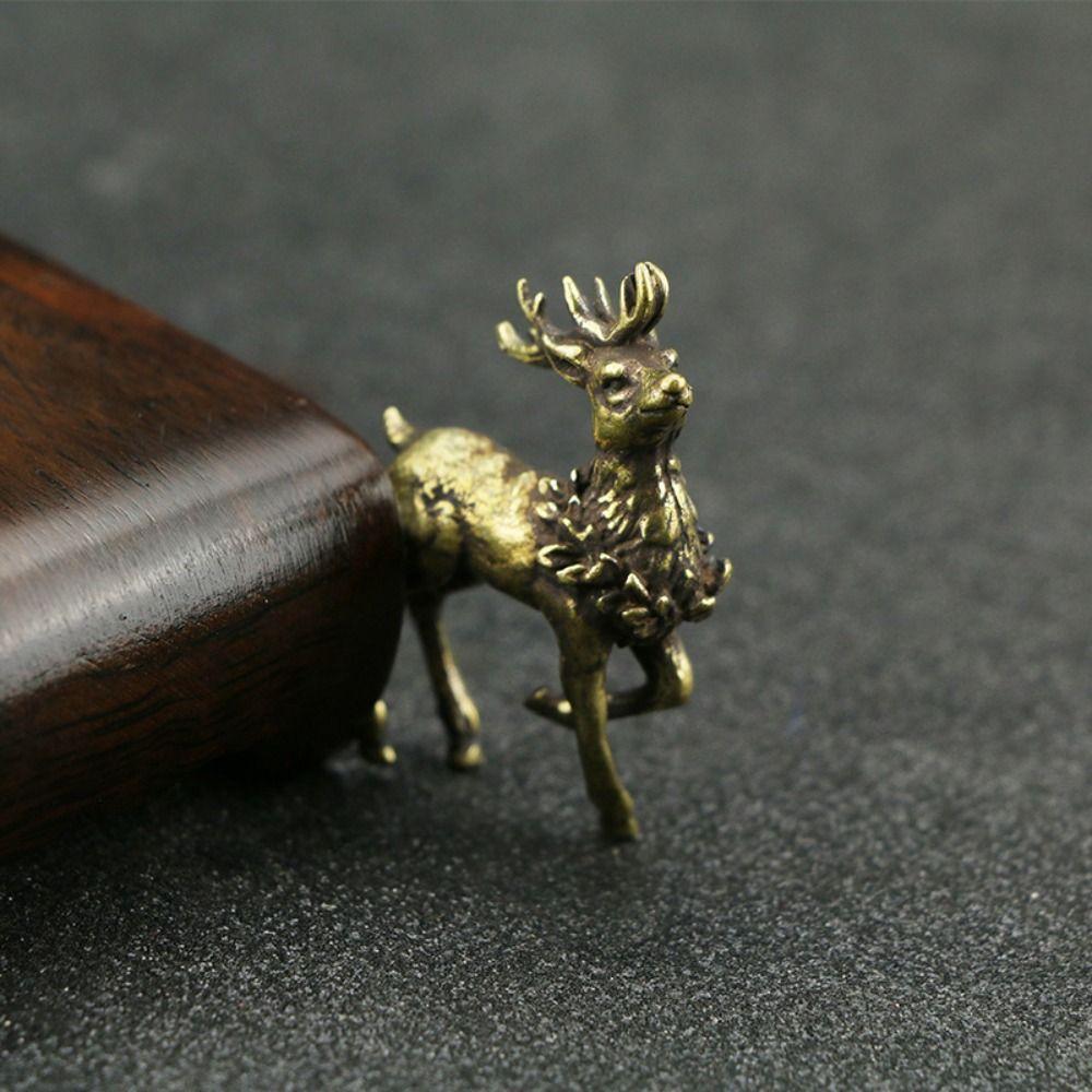 2Pcs/set Elk Deer Figurines Micro-carved Pocket Copper Deer Durable Pure Copper Elk  Living Room