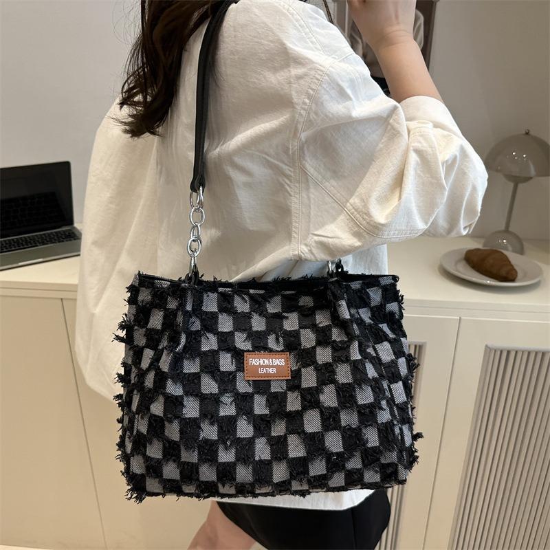 Messenger Bag aus Denim mit Schachbrettmuster, Frühling neu, Temperament, Schultertasche, Achseltasche, Damen