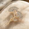 Durable Lapel Pin Rhinestone Ginkgo Leaf Brooch, Sparkling for Men Women, Brooch Decorative Badge Clothes Bag Hat Scarf Suits Vintage Style
