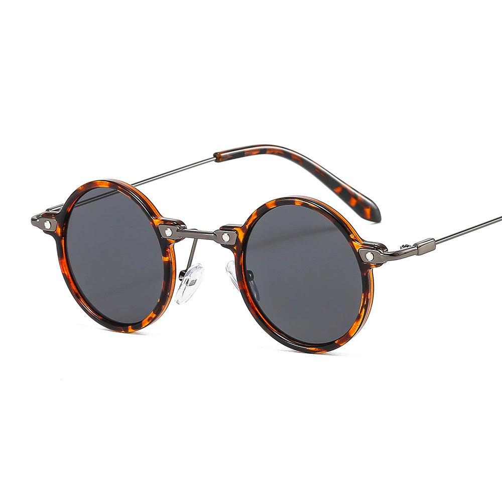 Trendy Women's Retro Round Frame Anti-UV Sunglasses