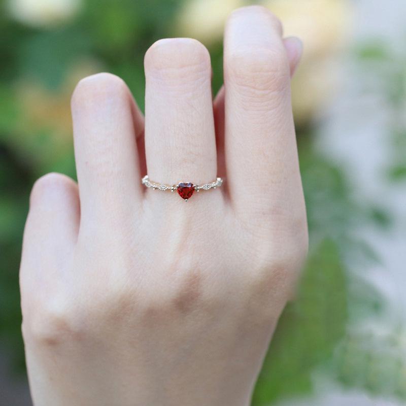 Niche Heart Ruby Ring Female Fashion Light Luxury Pair Advanced Sense Open Adjustable Index Finger Rings Tide Casual Everyday Dainty Minimalist Ring