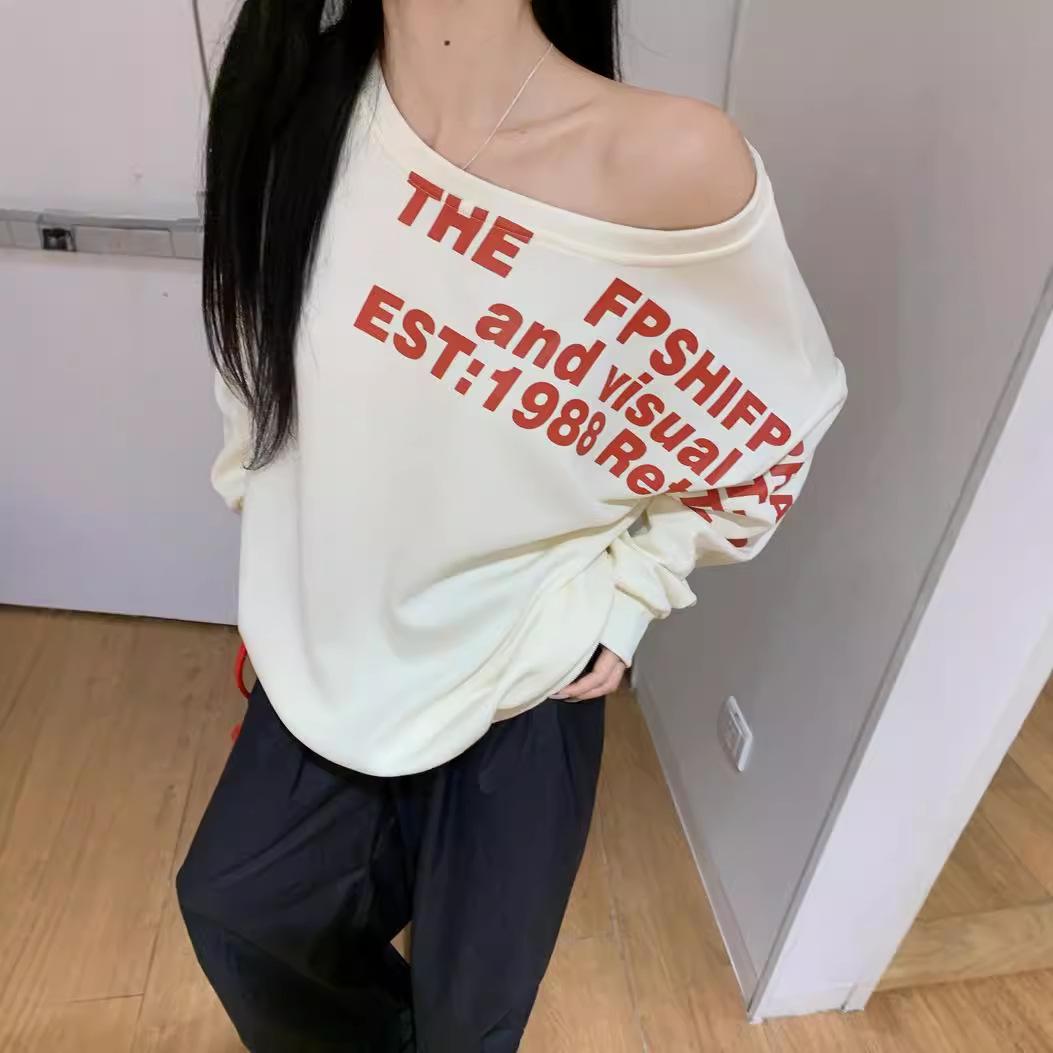 

American Slanted Shoulder Long Sleeve Sweatshirt for Women - Casual Loose Fit Autumn Top M