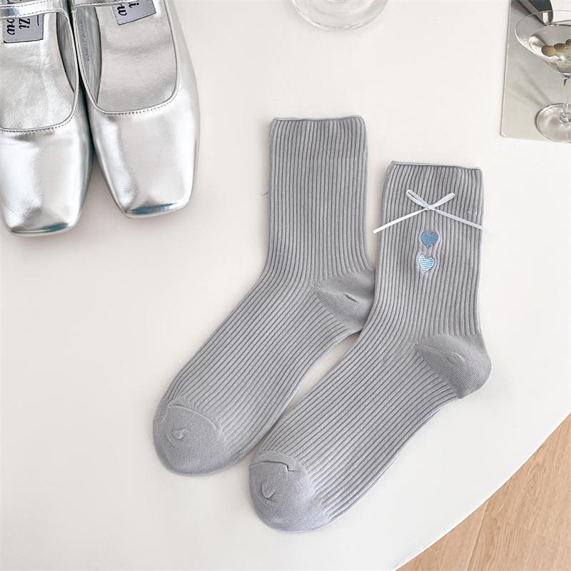 Lady Spring and Autumn Love Embroidered Bow Colored Tube Socks