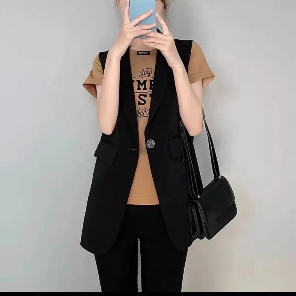 Fasjonabel og elegant dressvest med splittkantdesign Slim fit jakke