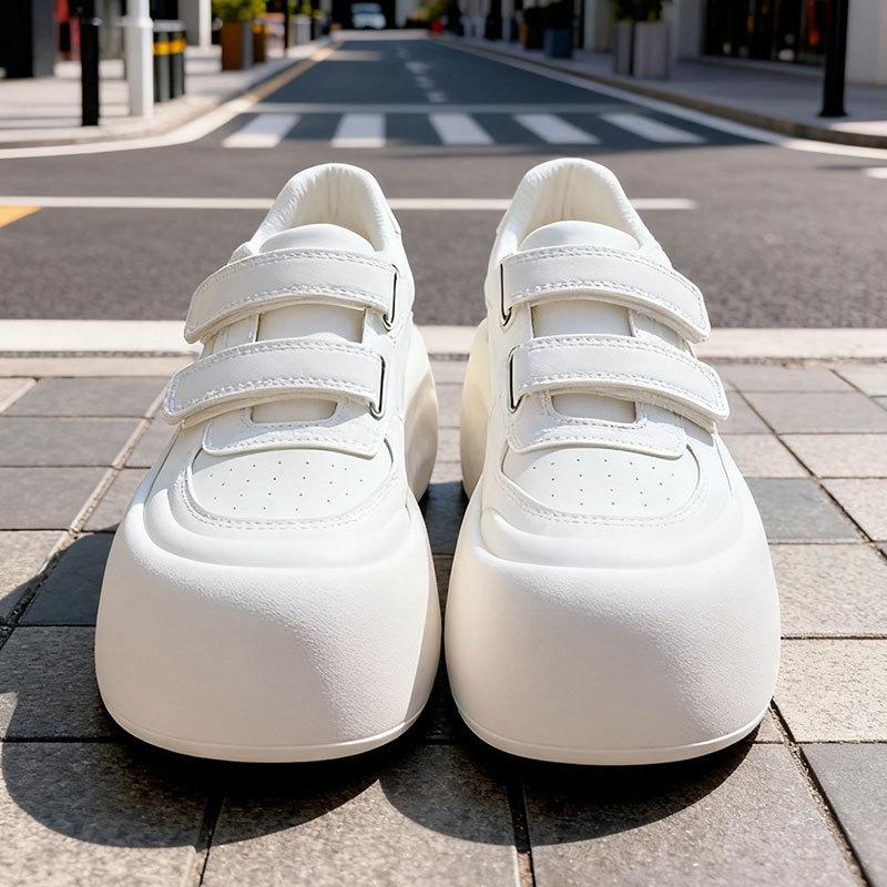 

Уродливо-милые женские осенние новые шикарные нишевые низкие кеды на толстой подошве с липучками 40 бежевый