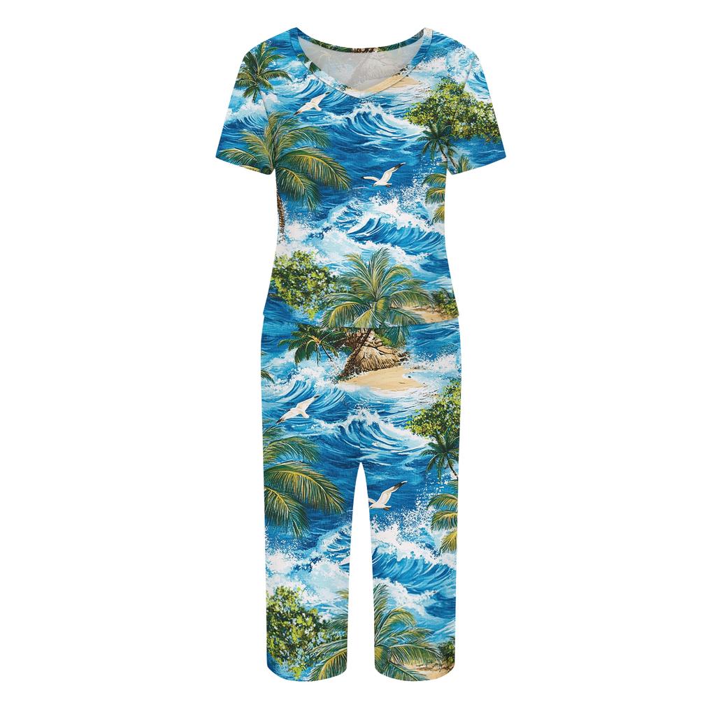 Women Two Piece Set Hawaiian Print Short Sleeve Top and Capri Pants Casual Summer Lounge Wear Lightweight Breathable Fabric