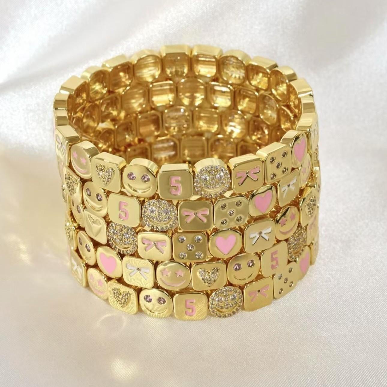 

Square Bracelet, Gold-Plated Splicing Elastic Bracelet, Popular Bracelet For Women.