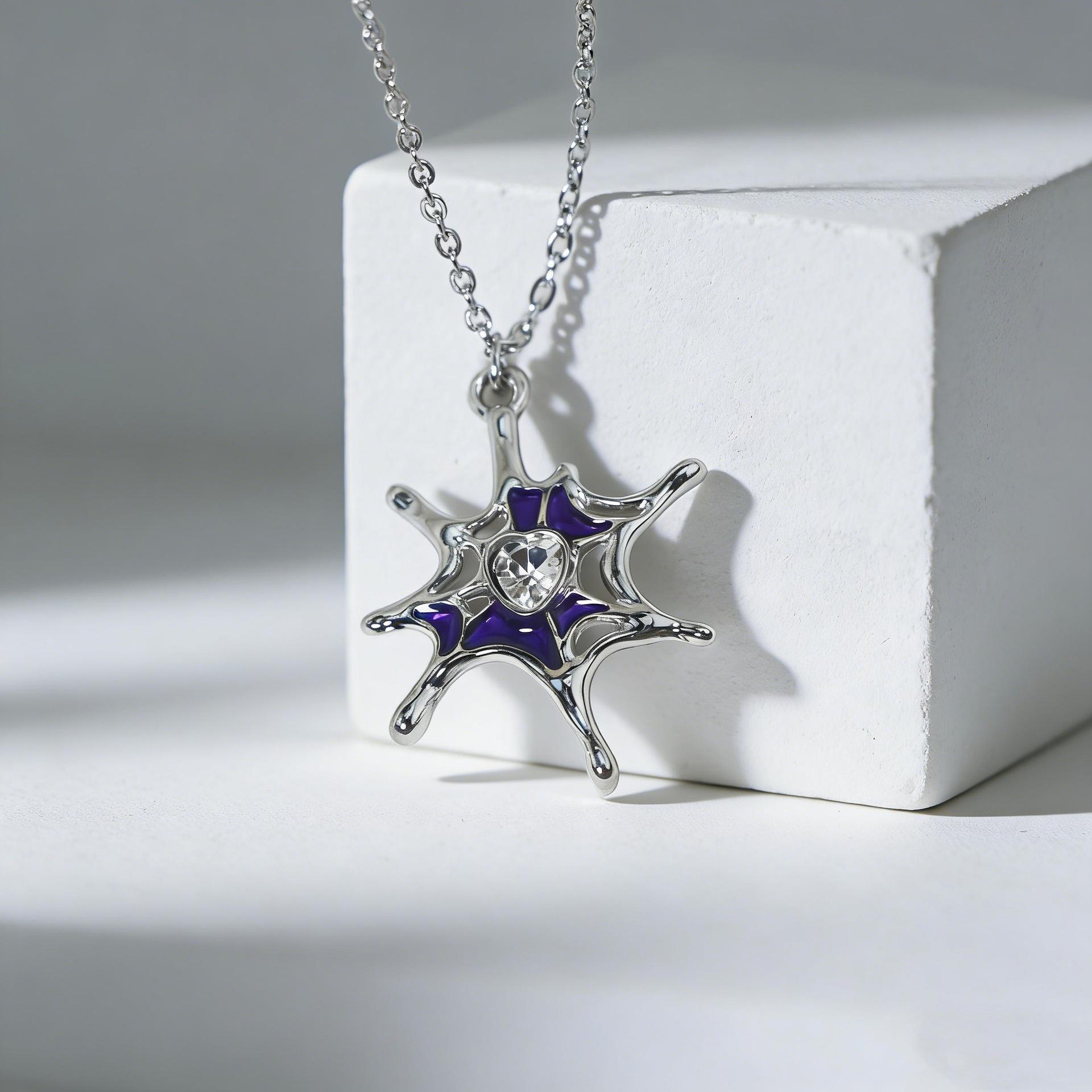 Niche Spider Web Zircon Necklace - Trendy, Cool, Versatile Jewelry for Women фиолетовый