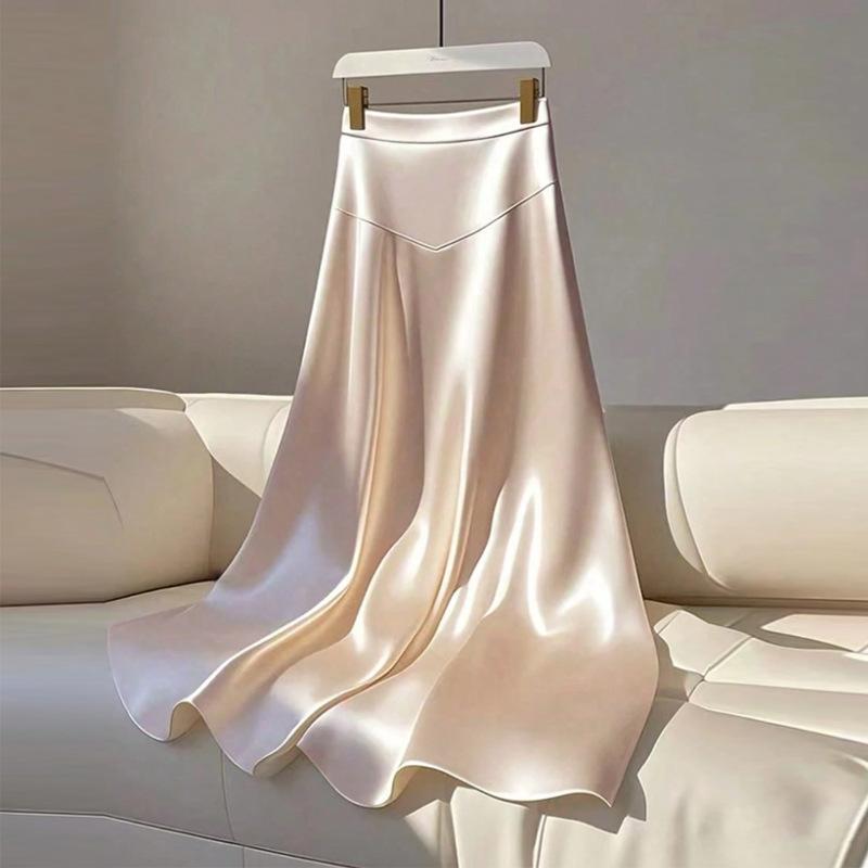 

Женская весенне-осенняя юбка из атласа однотонного цвета с высокой талией S бежевый