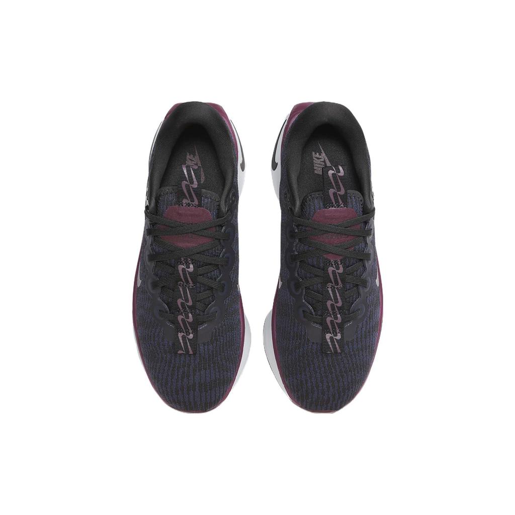 Nike Motiva Black Night Maroon Pure Platinum Lila Tinte (Damen) Damen Sneaker DV1238-004