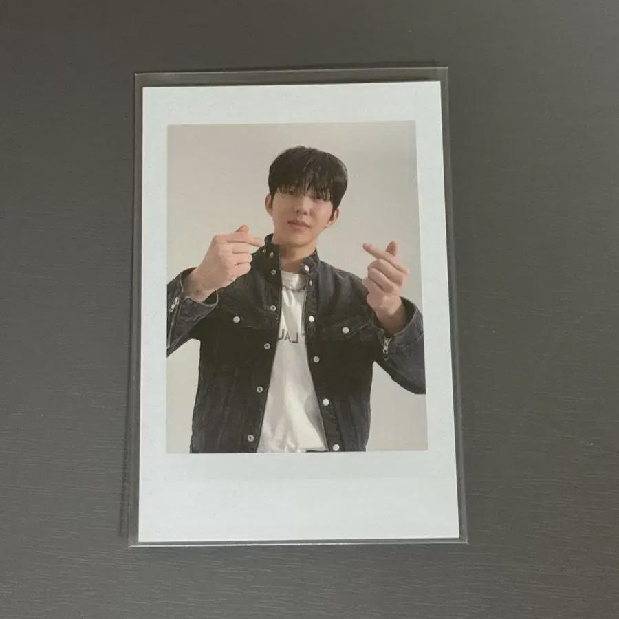 

Day6 Forever Young Seoul 40,000 Won Poka Helping