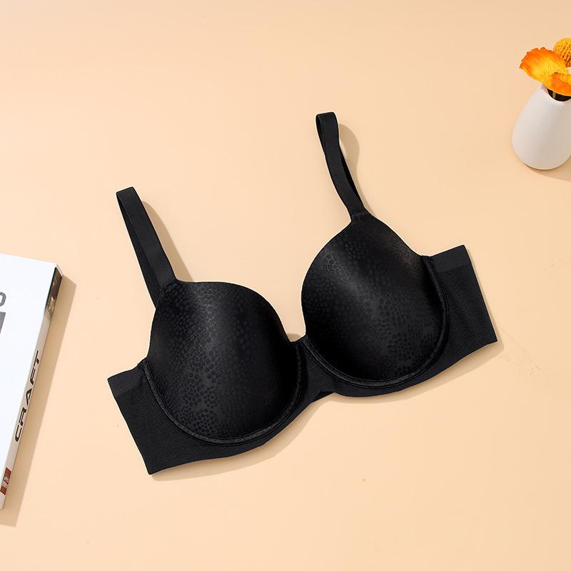 Large size underwear women's big breasts show small anti-sagging gathering breathable full cup 0 bra