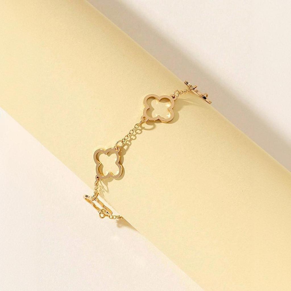Not-Fading Gold Plated Lucky Hollow Four Leaf Clover Pendant Bracelet Ladies Adjustable Chain Women Fashion Party Jewelry Gift
